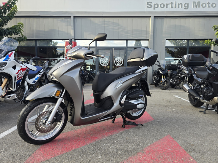 HONDA SH 350 TOP BOX - AIX-EN-PROVENCE