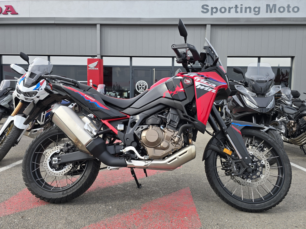 HONDA NC 750 X ESPACE 7  FEYTIAT 