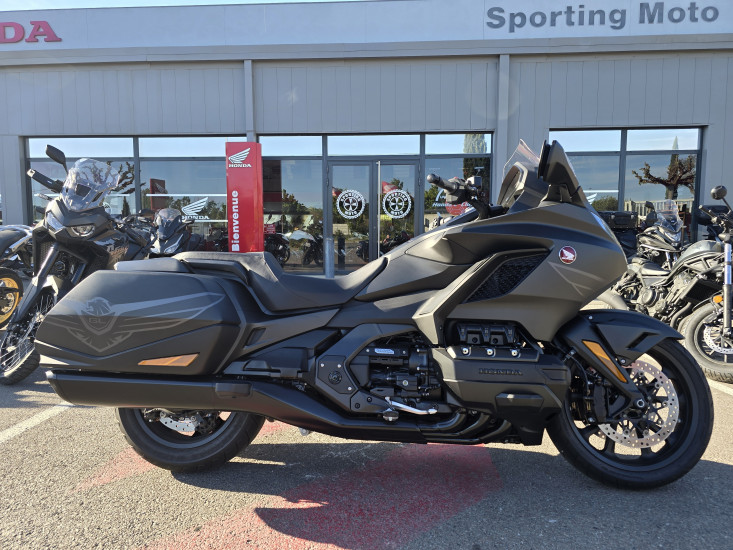 HONDA GOLDWING BAGGER / GL1800B / GL 1800 B 50 th anniversaire - AIX-EN-PROVENCE