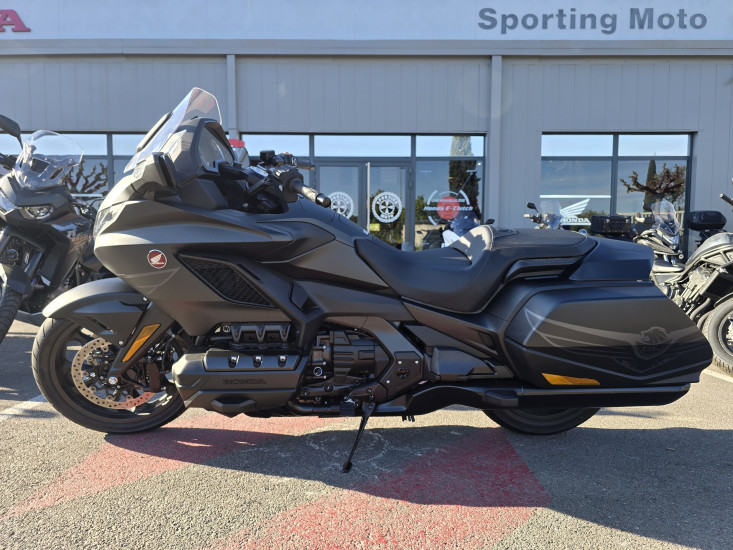 HONDA GOLDWING BAGGER / GL1800B / GL 1800 B 50 th anniversaire - AIX-EN-PROVENCE