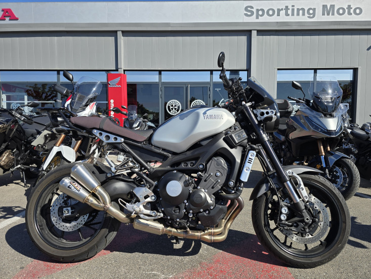 YAMAHA XSR 900 - AIX-EN-PROVENCE