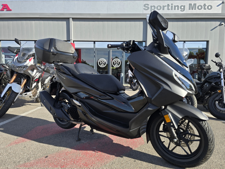 HONDA FORZA 125 / NSS125 / NSS 125 / TOP BOX - AIX-EN-PROVENCE